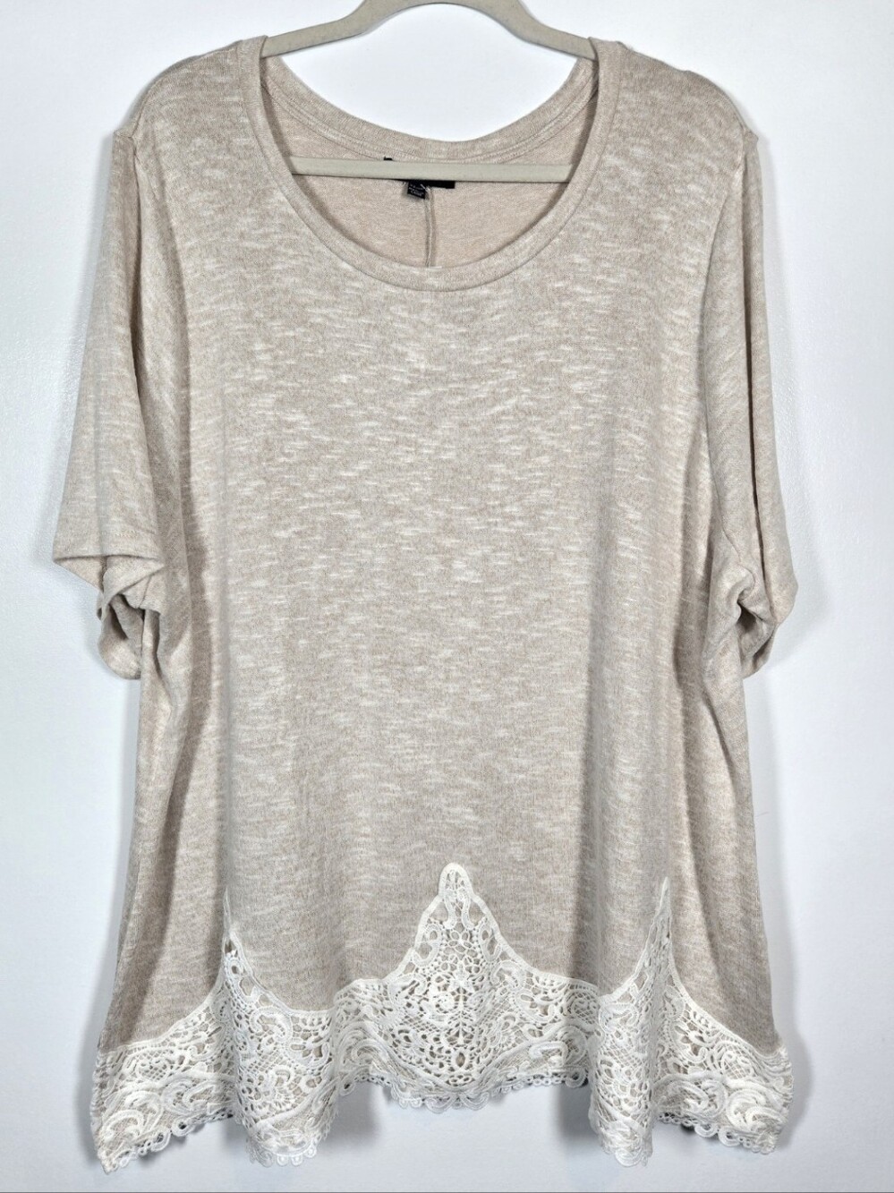 NEW Lane Bryant Cream Knit Tunic Top Lace Trim Plus Size 22/24